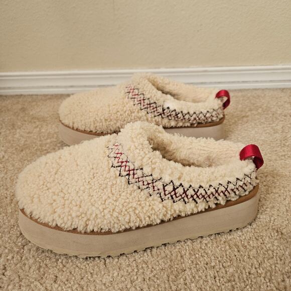 UGG Tazz braid platform mules in white borg 9 - Picture 3 of 10